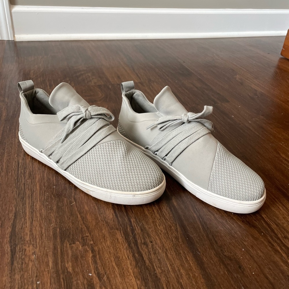 Steve Madden Sneaker